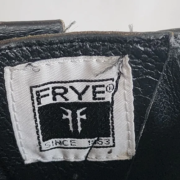 FRYE Jenna Disc Short Black Studded Leather Combat & Moto Boots Size 6.5 - Picture 9 of 11